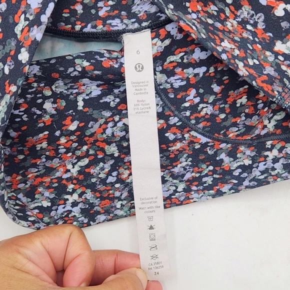 Lululemon Wunder Under High-Rise Crop 23" Tight In Scallop Water Blossom Size 6 - Picture 13 of 16